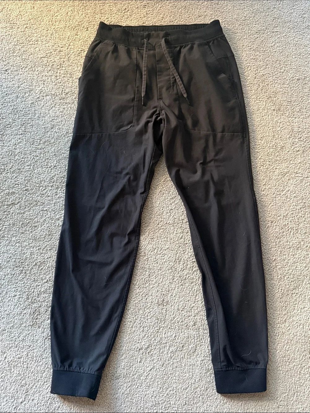 Lululemon ABC Men’s Black Drawstring Jogger Pants!